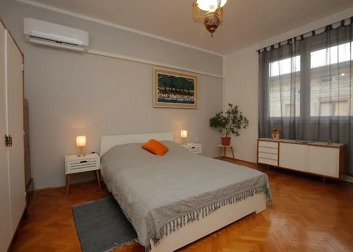 Appartement Pietas Iulia Pula